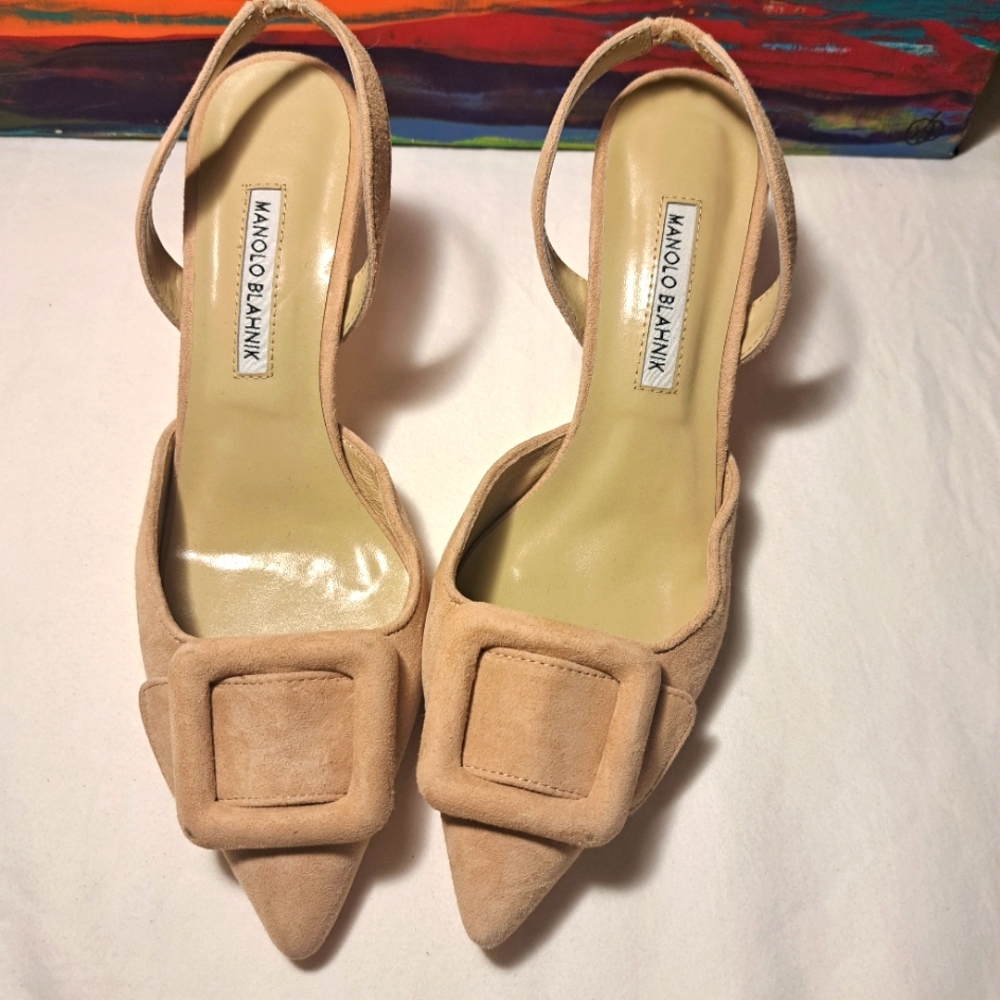 Manolo Blahnik sling back heels 1 1 Hr Sale💥
